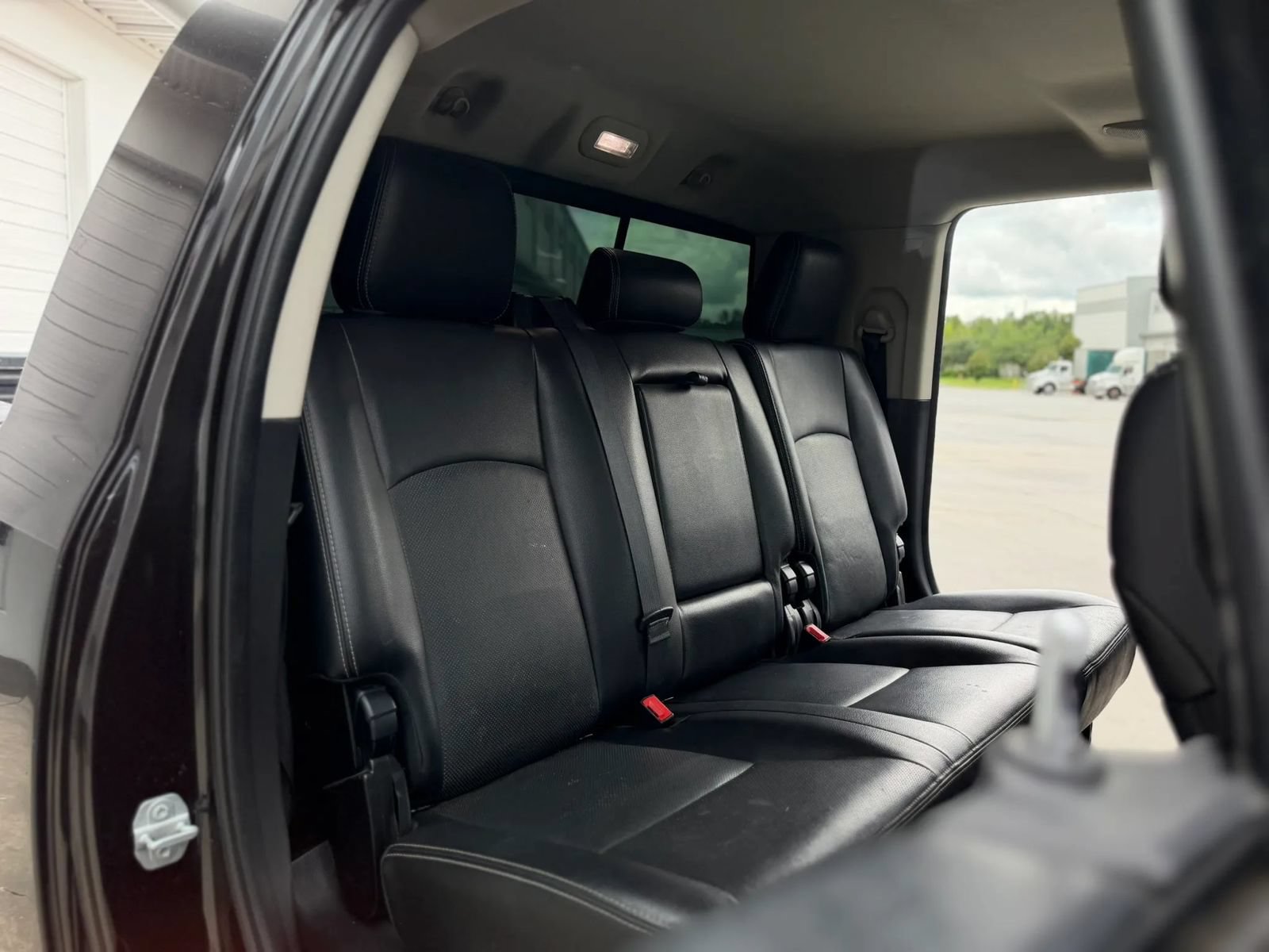 Used 2016 RAM 2500 Laramie AWD/4WD image 24