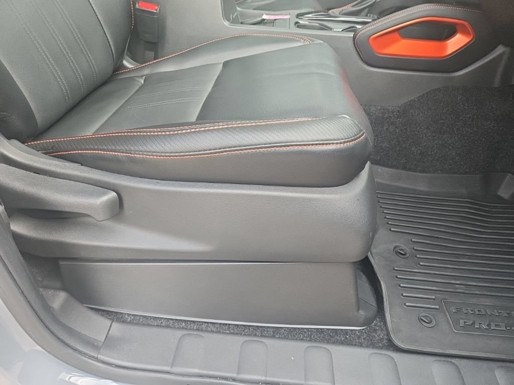 Used 2023 Nissan Frontier PRO-4X w/ Pro-4X Premium Package AWD/4WD image 19