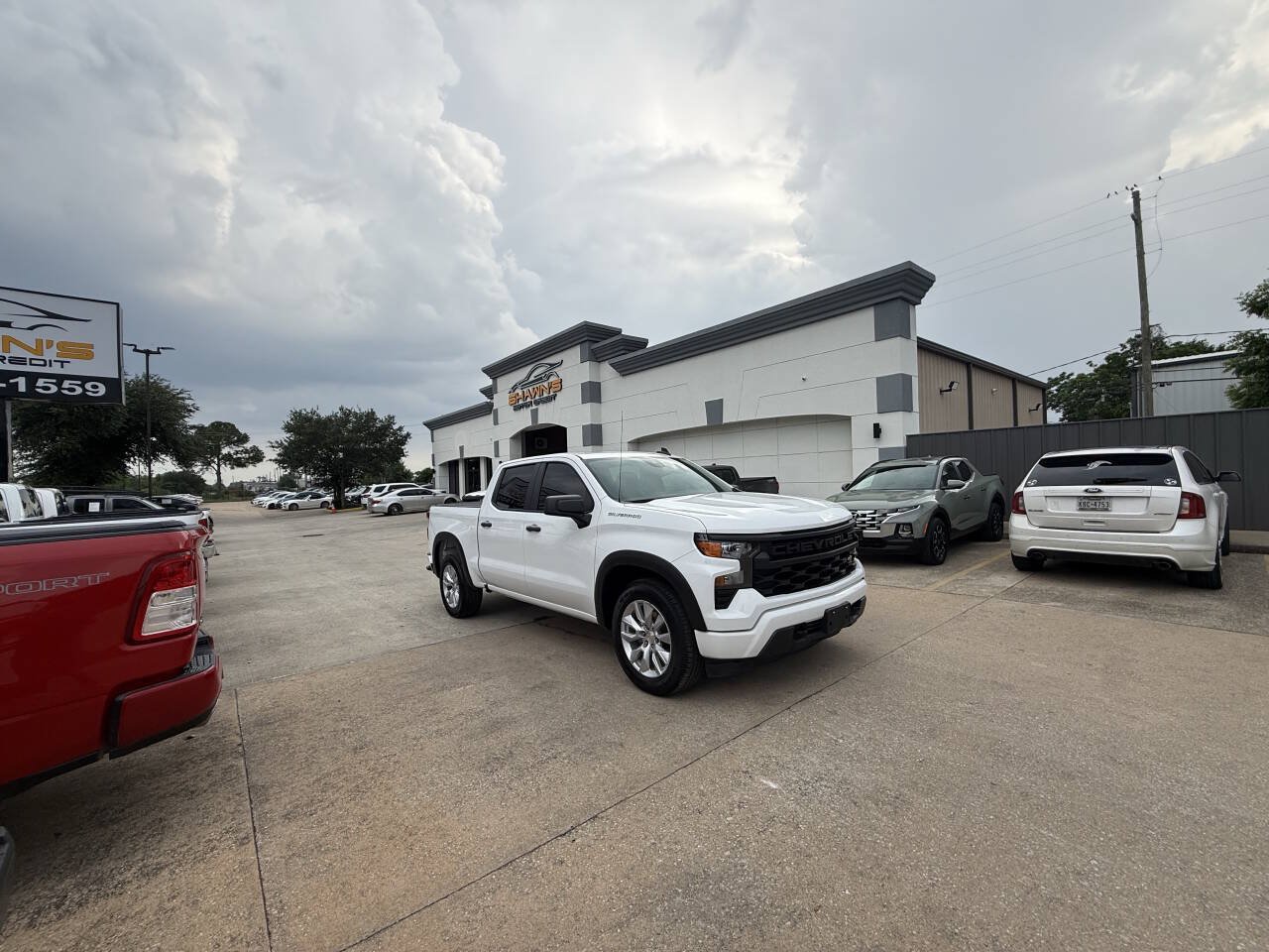 Used 2023 Chevrolet Silverado 1500 Custom RWD image 41