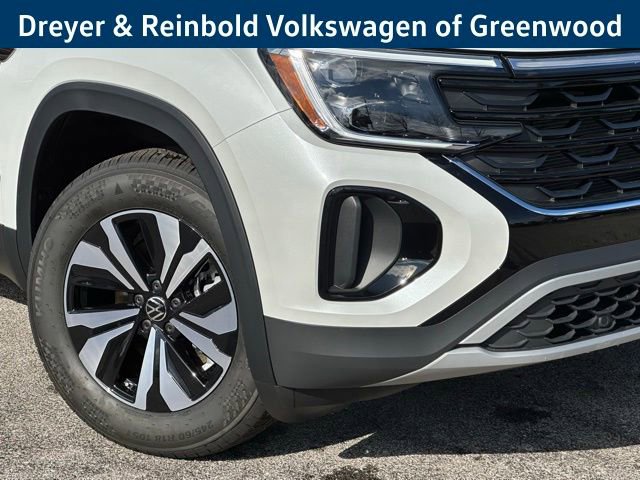 New 2026 Volkswagen Atlas Cross Sport SE image 10