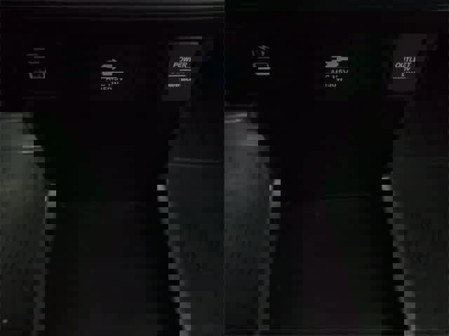 Used 2024 Honda Odyssey Touring image 32