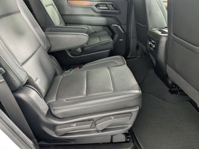 Certified 2025 GMC Yukon Denali image 32