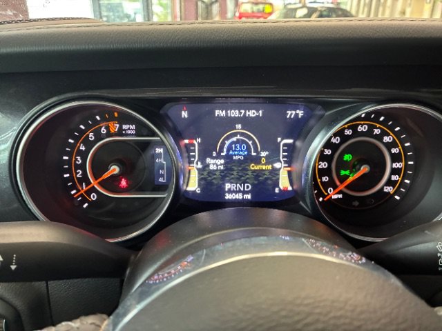 Used 2021 Jeep Wrangler Unlimited Sahara AWD/4WD image 20