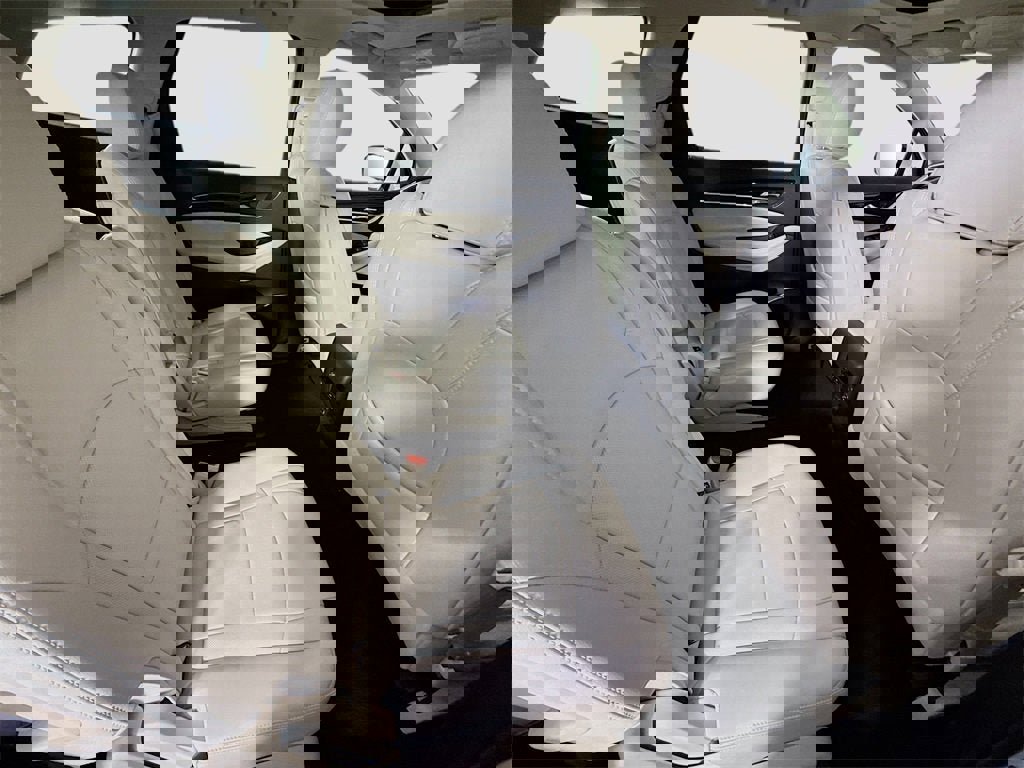 Certified 2023 Buick Enclave Essence w/ Experience Buick Package image 22