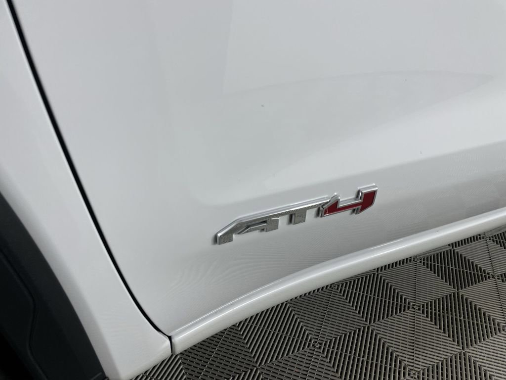 Used 2025 GMC Sierra 1500 AT4 w/ Technology Package image 32
