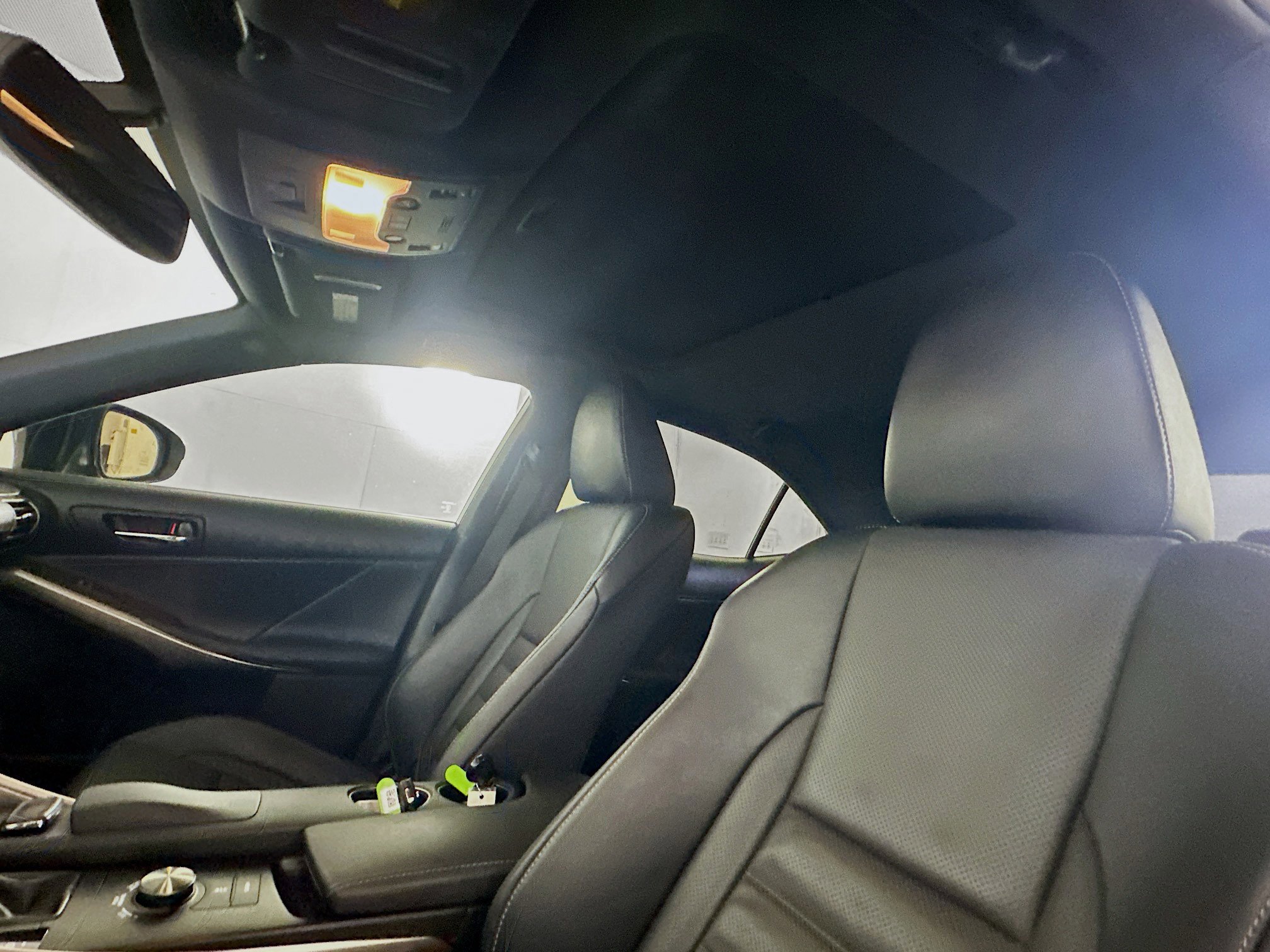 Used 2016 Lexus IS 300 AWD image 26