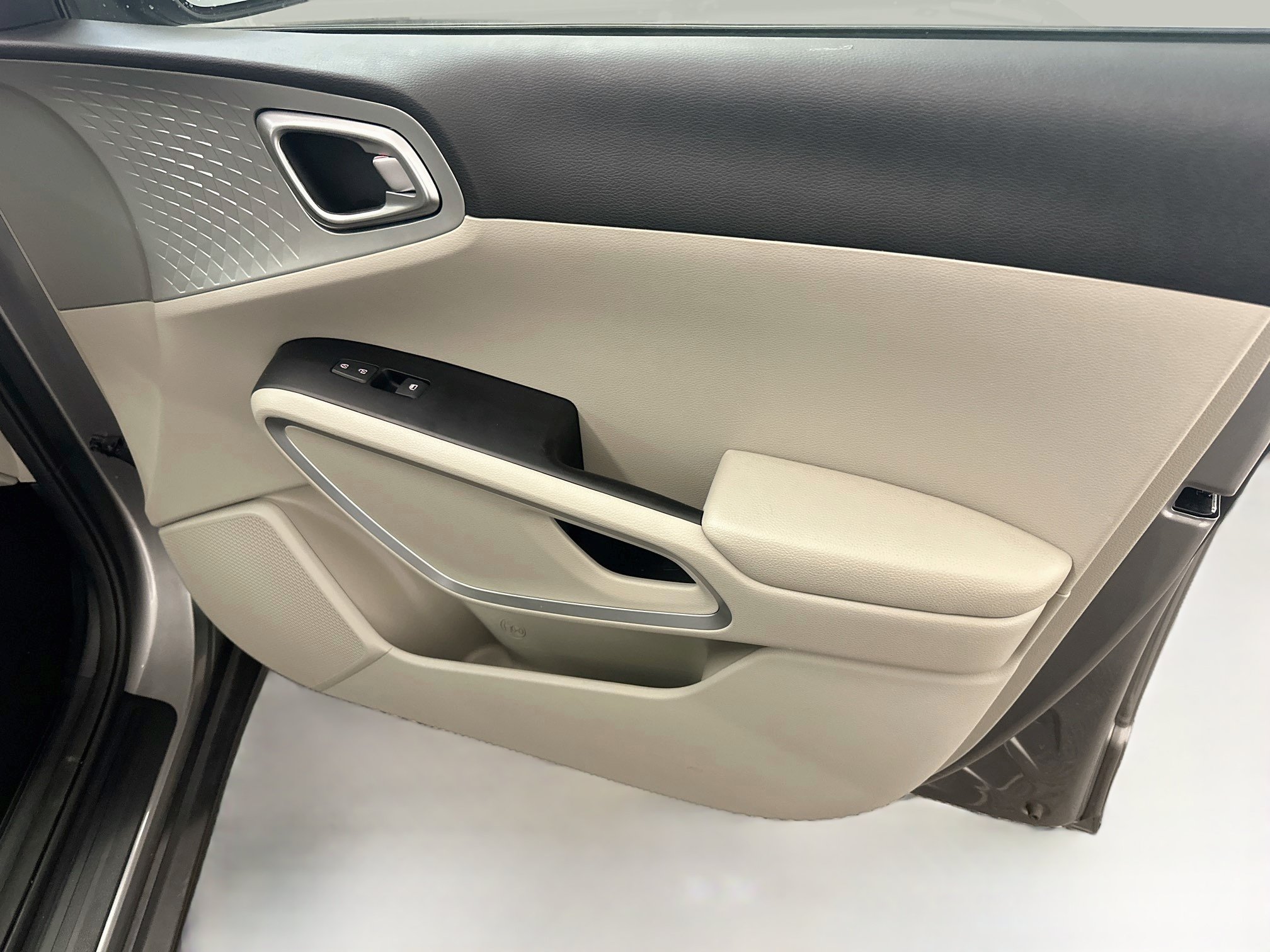 Used 2022 Kia Soul LX w/ Technology Package FWD image 32