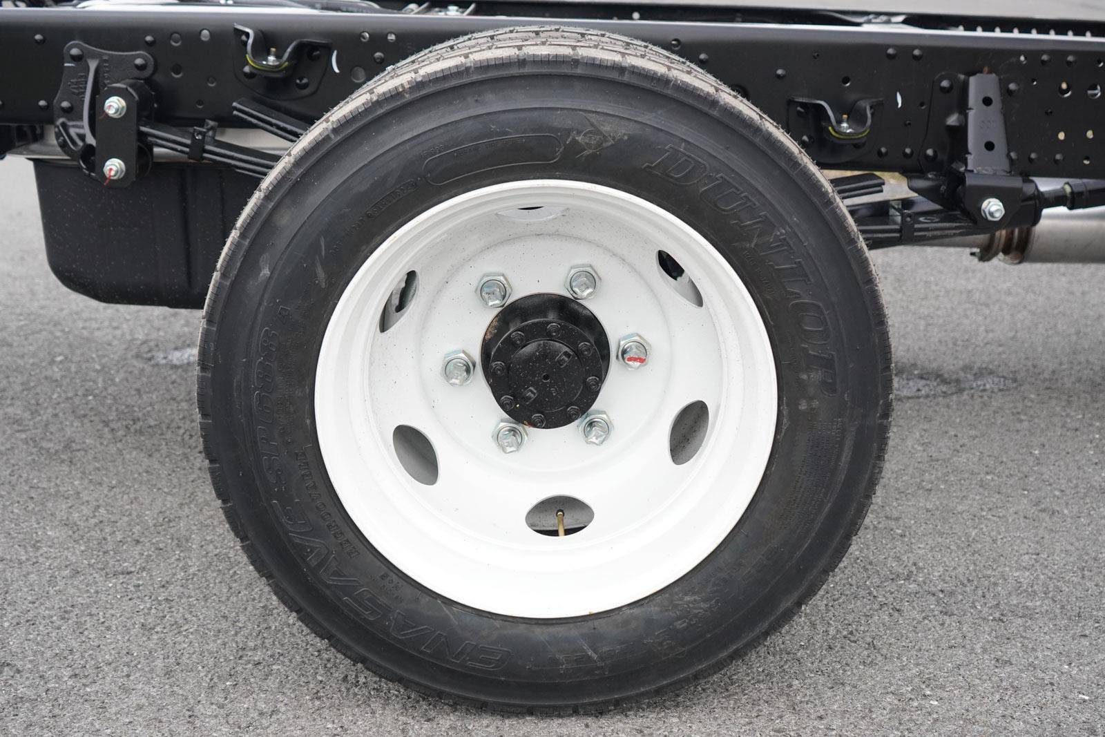 New 2025 Chevrolet Low Cab Forward image 11