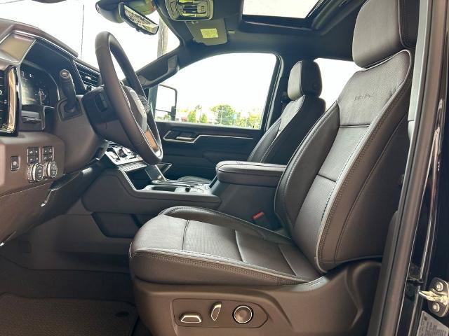New 2026 GMC Sierra 2500 Denali w/ Denali Reserve Package AWD/4WD image 8