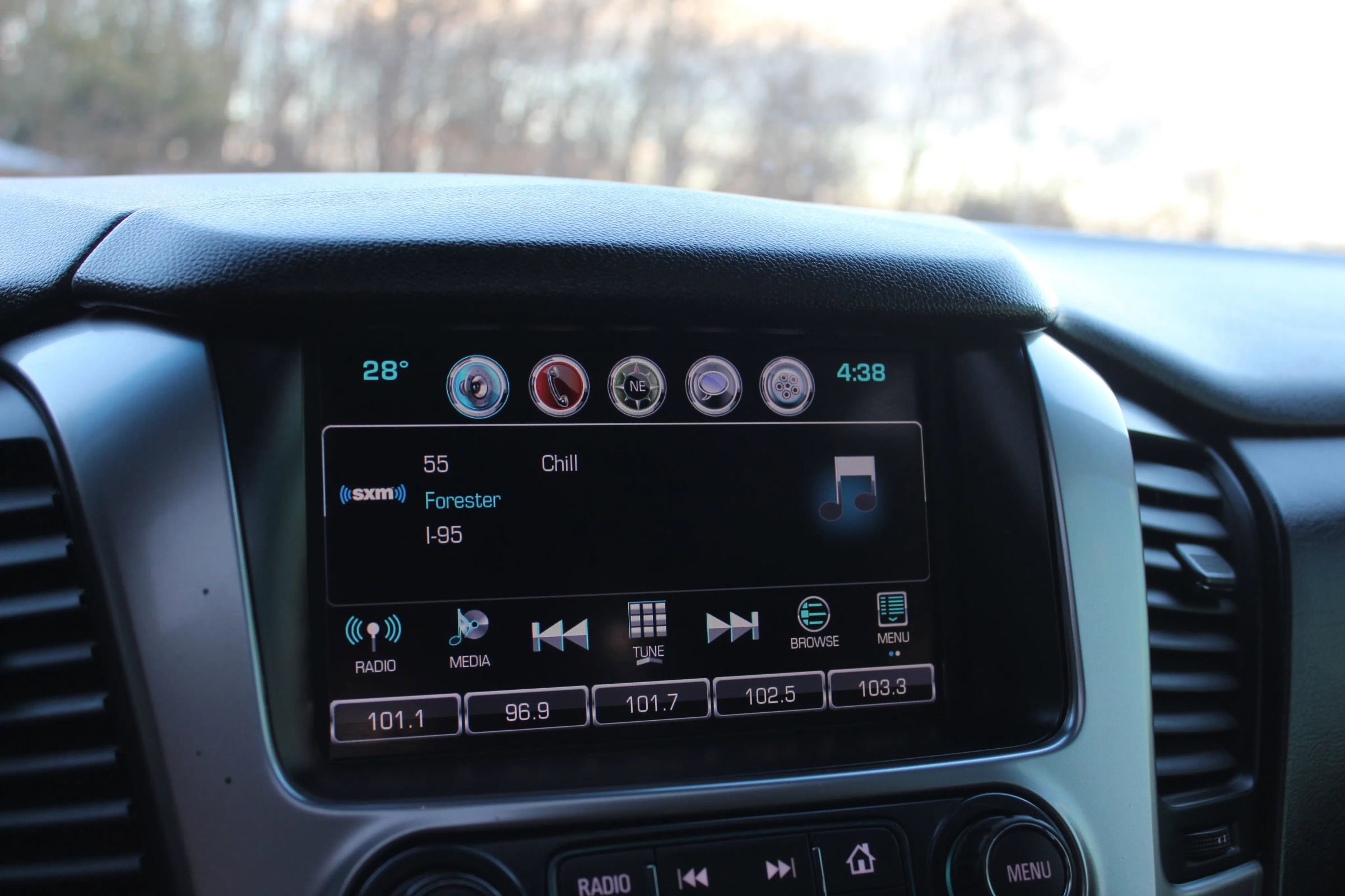 Used 2018 Chevrolet Tahoe Premier AWD/4WD image 37