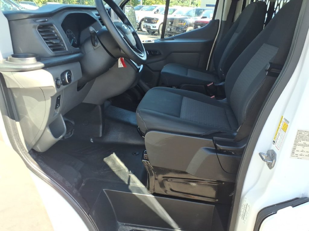 Used 2025 Ford Transit 250 Low Roof w/ Exterior Upgrade Package RWD image 14