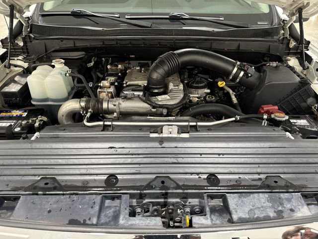 Used 2017 Nissan Titan SV image 26