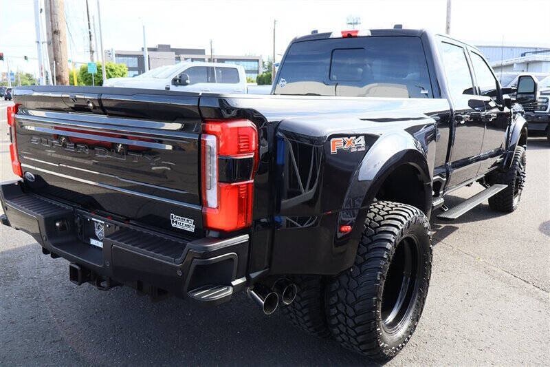 Used 2026 Ford F450 Platinum w/ FX4 Off-Road Package AWD/4WD image 5
