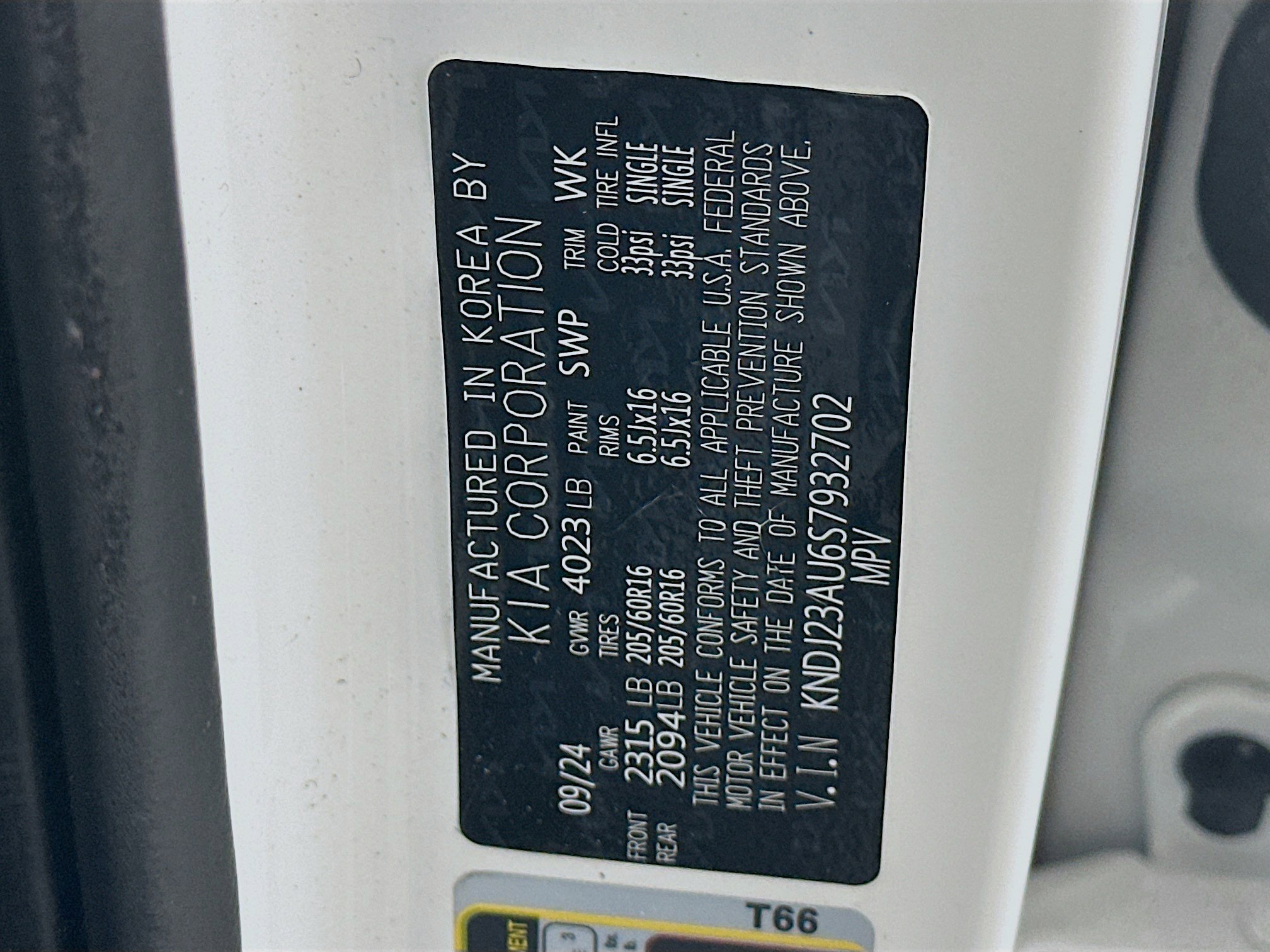 Used 2025 Kia Soul LX w/ LX Technology Package image 12