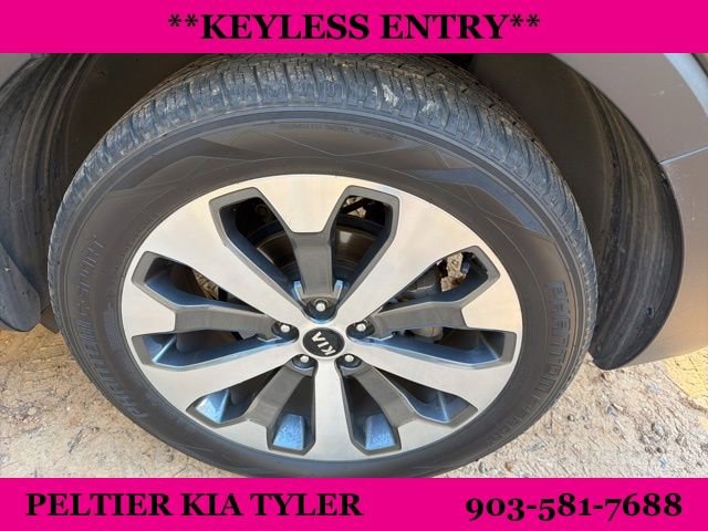 Used 2021 Kia Telluride EX w/ EX Premium Package image 10