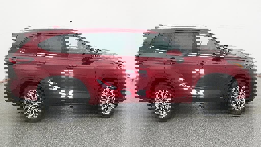 New 2026 Toyota Highlander Platinum image 11