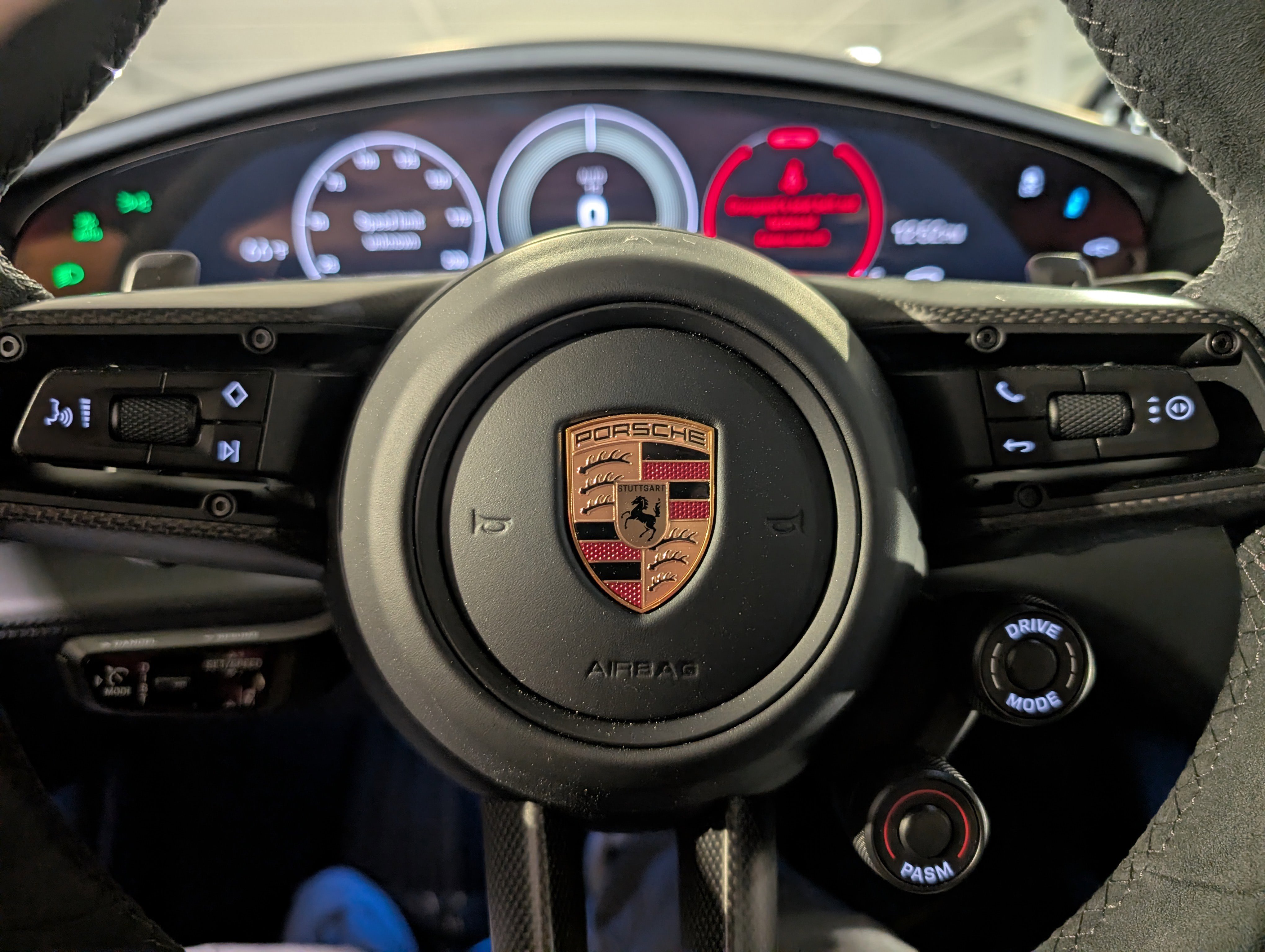 New 2026 Porsche Taycan Turbo GT image 31