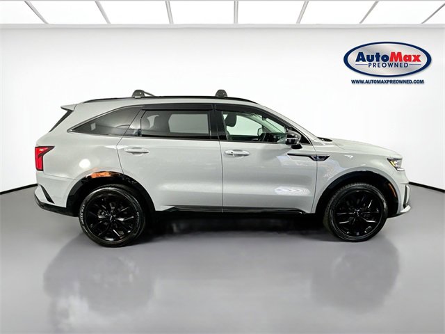 Used 2023 Kia Sorento SX image 10