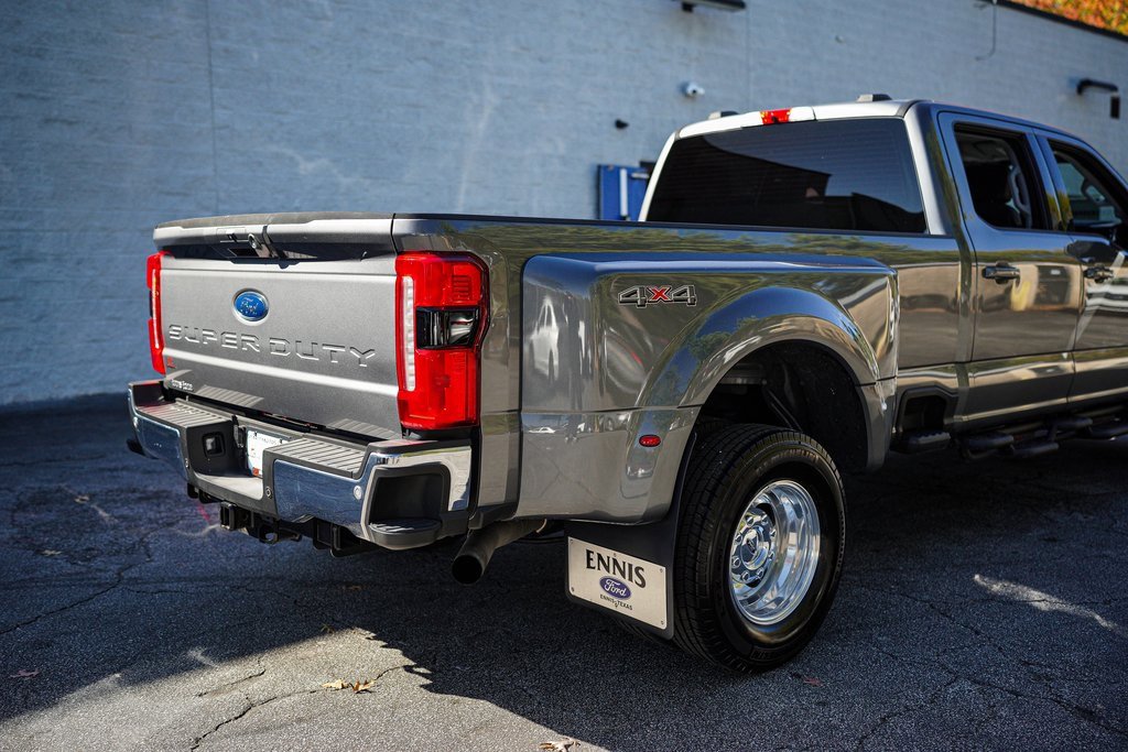 Used 2025 Ford F350 Lariat image 14