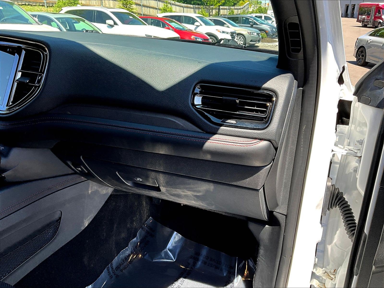 Used 2024 Dodge Durango GT AWD/4WD image 27