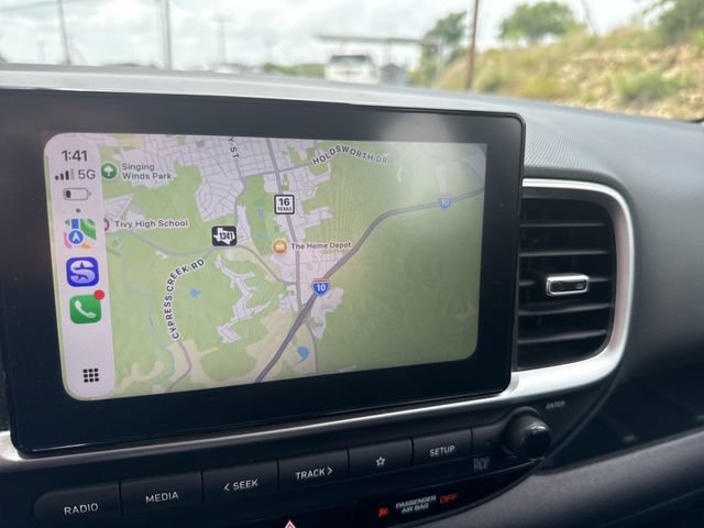 Used 2025 Hyundai Venue SEL FWD image 5