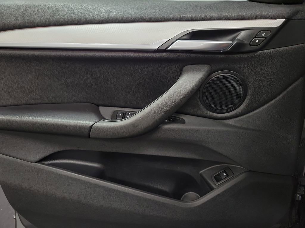 Used 2018 BMW X1 xDrive28i w/ M Sport Package image 24