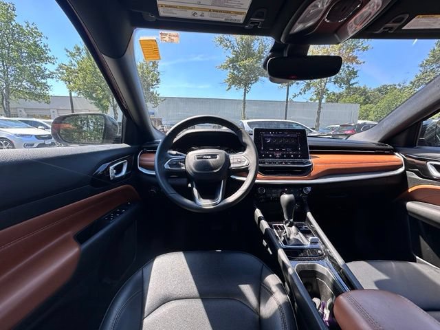 Used 2024 Jeep Compass Limited AWD/4WD image 15