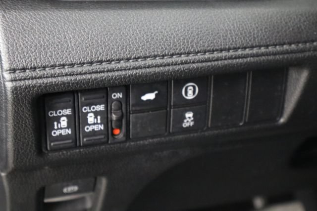 Used 2023 Honda Odyssey EX-L image 22