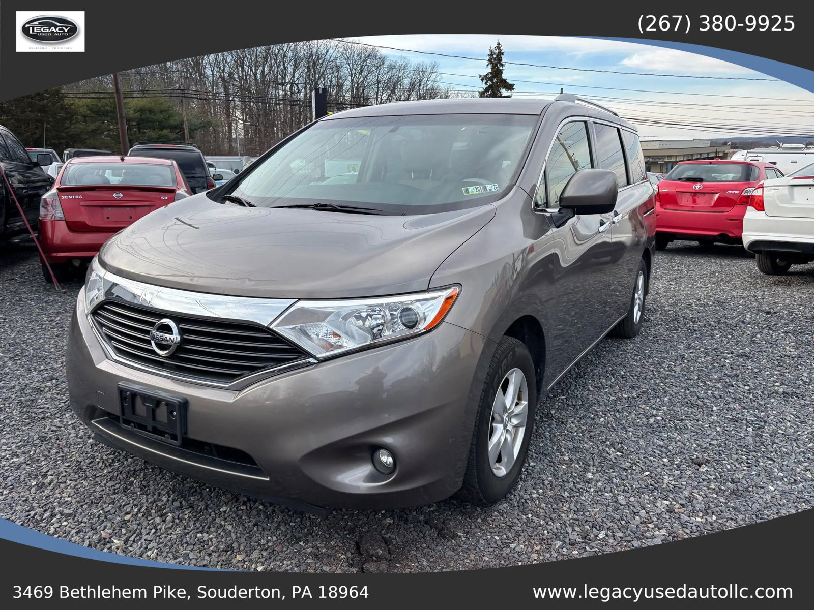 Used 2017 Nissan Quest SV image 2