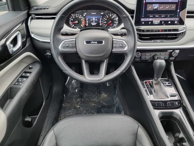 Certified 2022 Jeep Compass Limited image 31