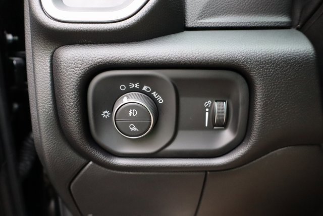 Used 2025 RAM 2500 Big Horn image 15