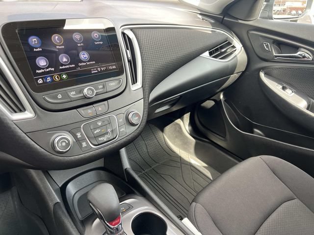 Used 2024 Chevrolet Malibu RS FWD image 30