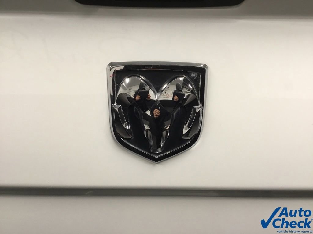 Used 2016 RAM 3500 Tradesman w/ Chrome Appearance Group image 17