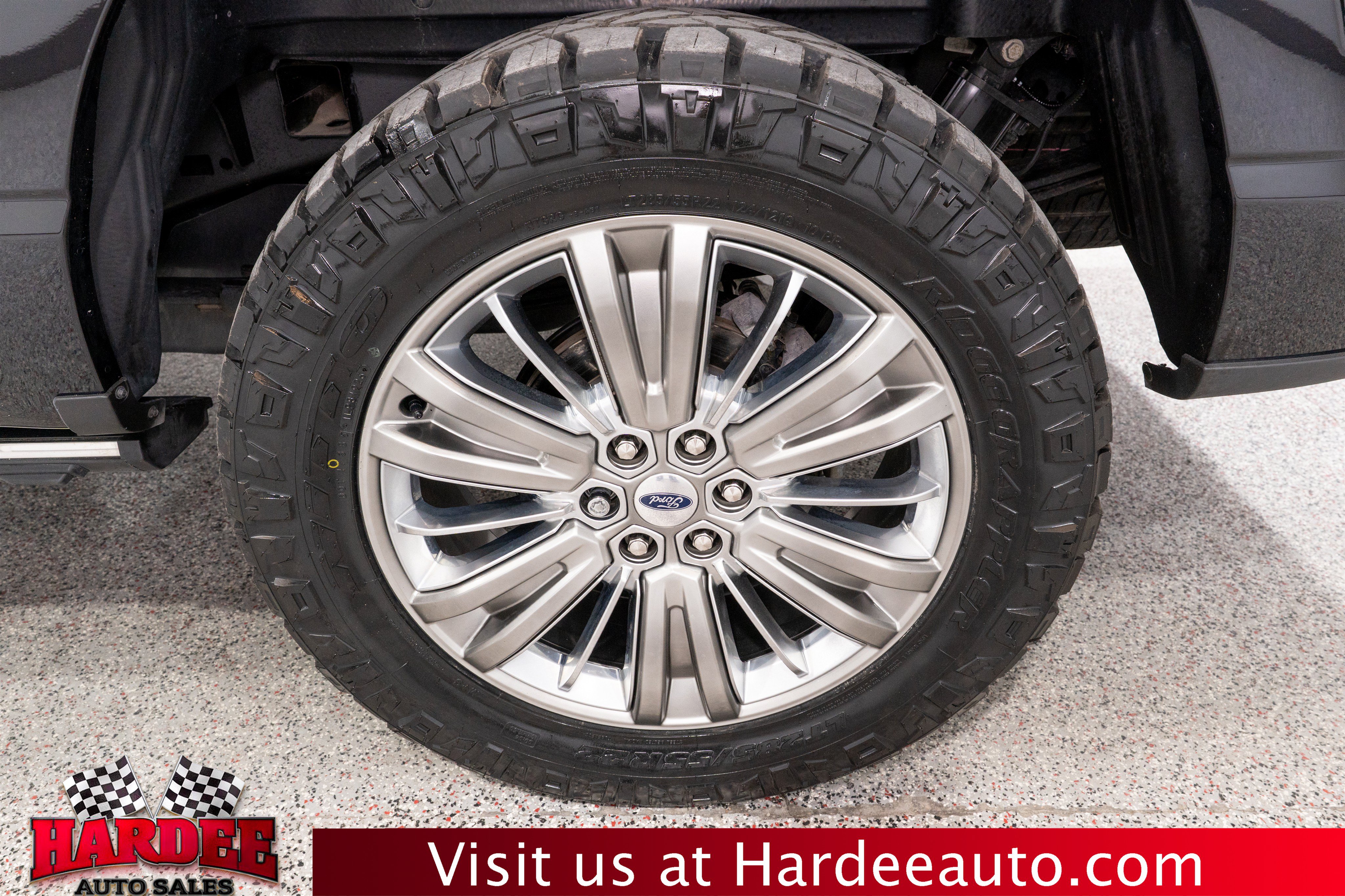 Used 2024 Ford F150 Platinum w/ Equipment Group 703A Plus AWD/4WD image 10