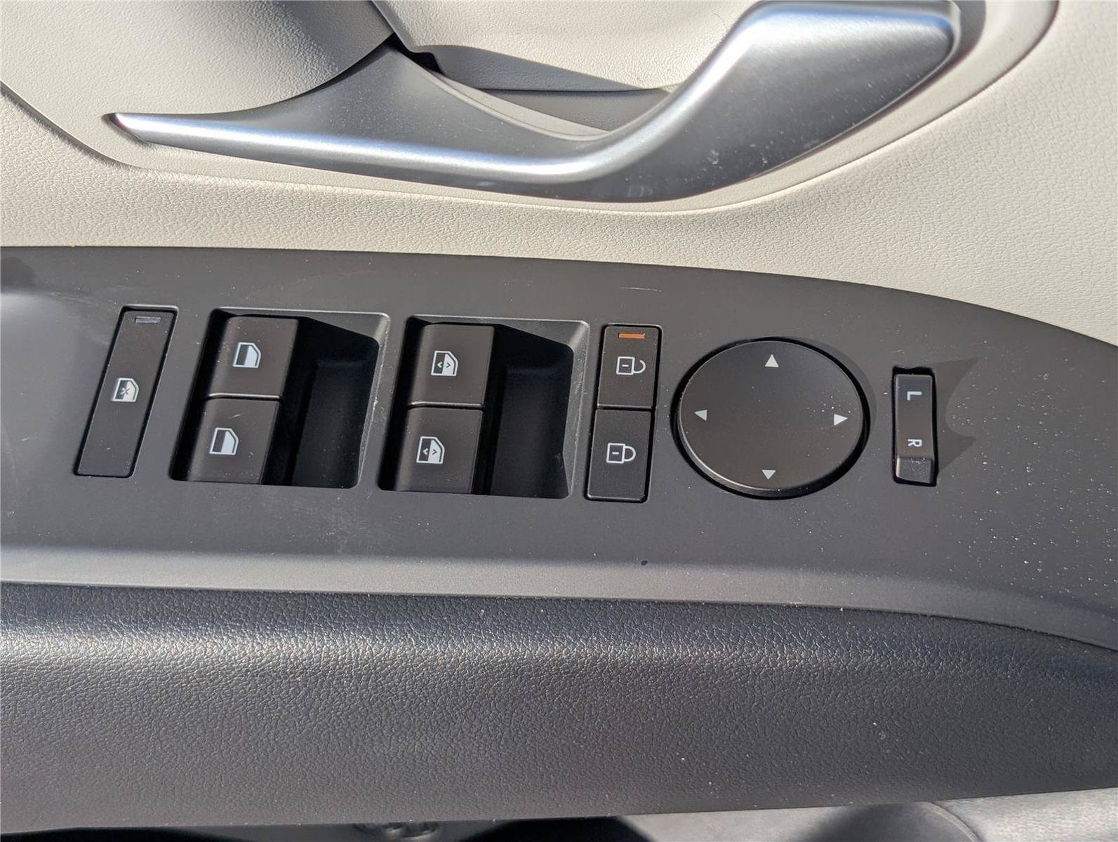 New 2026 Hyundai Tucson SEL Plus FWD image 17