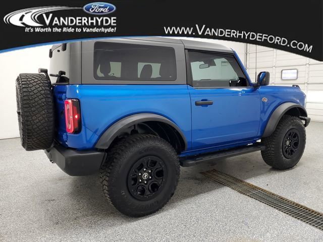 Used 2024 Ford Bronco Wildtrak image 3