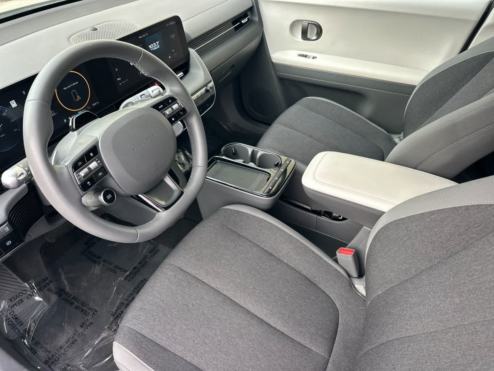 Certified 2025 Hyundai Ioniq 5 SE RWD image 12