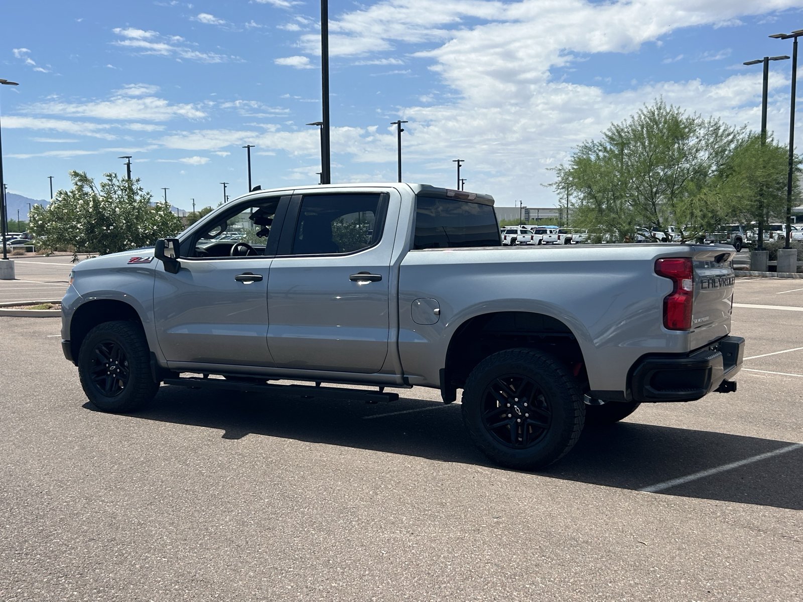 Certified 2024 Chevrolet Silverado 1500 Custom Trail Boss AWD/4WD image 3