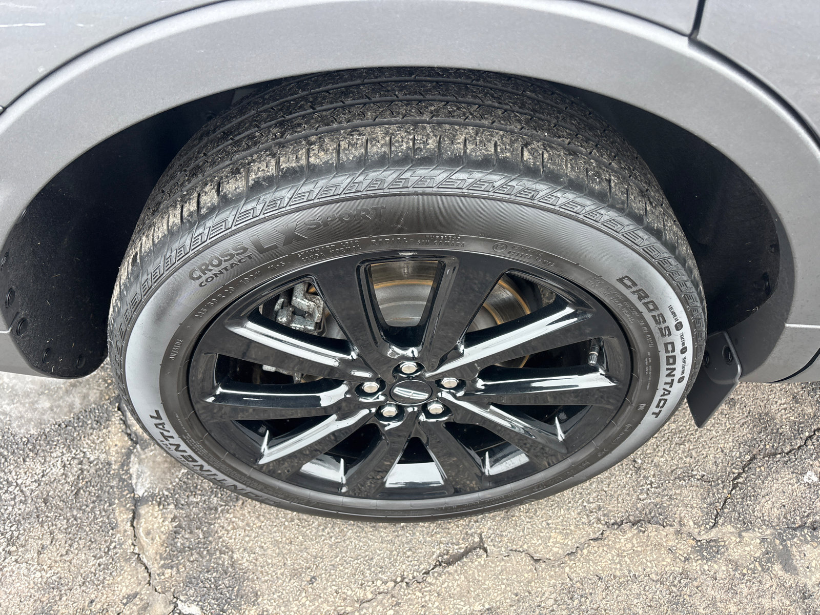 Certified 2023 Lincoln Nautilus Reserve w/ Equipment Group 201A image 10