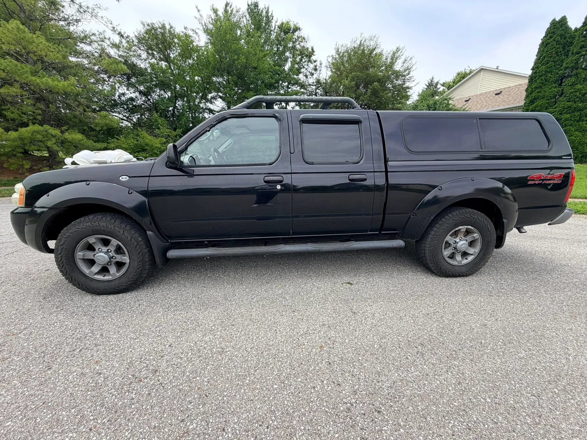 Used 2003 Nissan Frontier XE AWD/4WD image 2