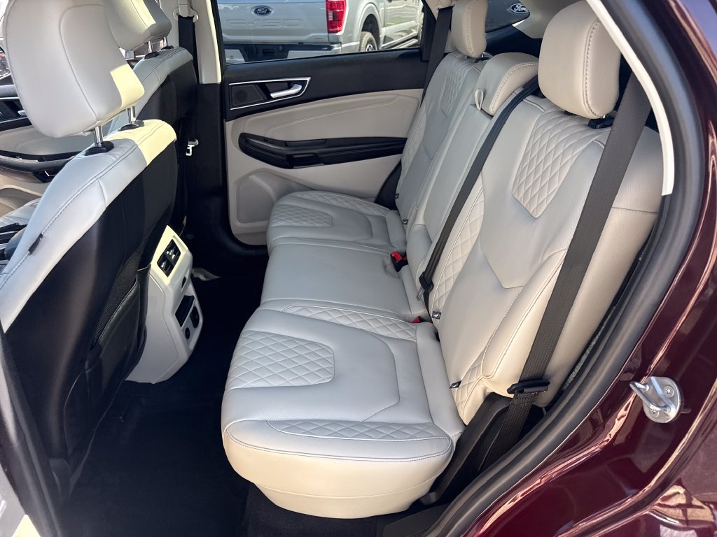 Used 2024 Ford Edge Titanium w/ Equipment Group 301A AWD/4WD image 19