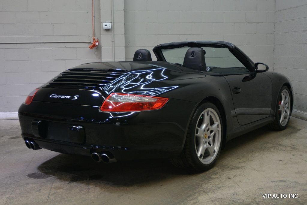Used 2006 Porsche 911 Carrera S RWD image 8