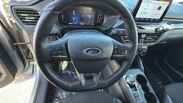 Used 2024 Ford Escape ST-Line AWD/4WD image 18
