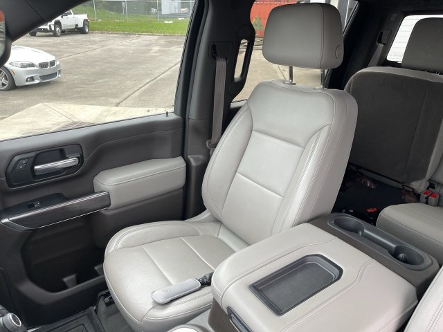 Used 2020 Chevrolet Silverado 3500 LTZ w/ LTZ Premium Package AWD/4WD image 24