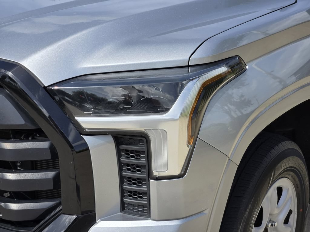 Used 2022 Toyota Tundra SR w/ SR Tow Package RWD image 5