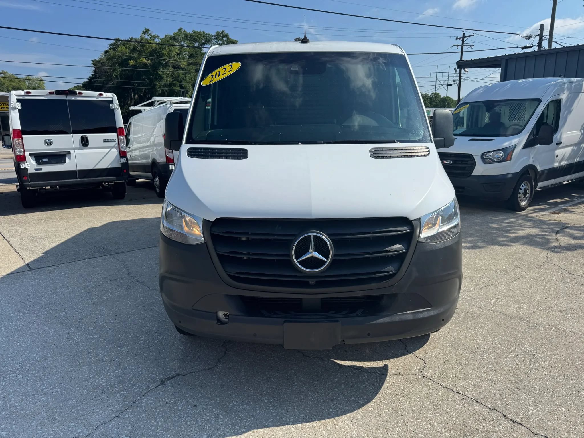 Used 2022 Mercedes-Benz Sprinter 1500 image 4