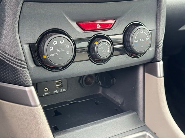 Used 2022 Subaru Forester Premium image 31