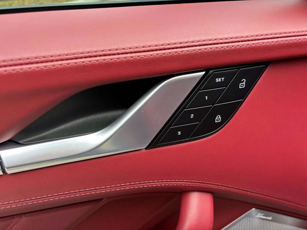 Certified 2022 Porsche 911 Turbo S image 23