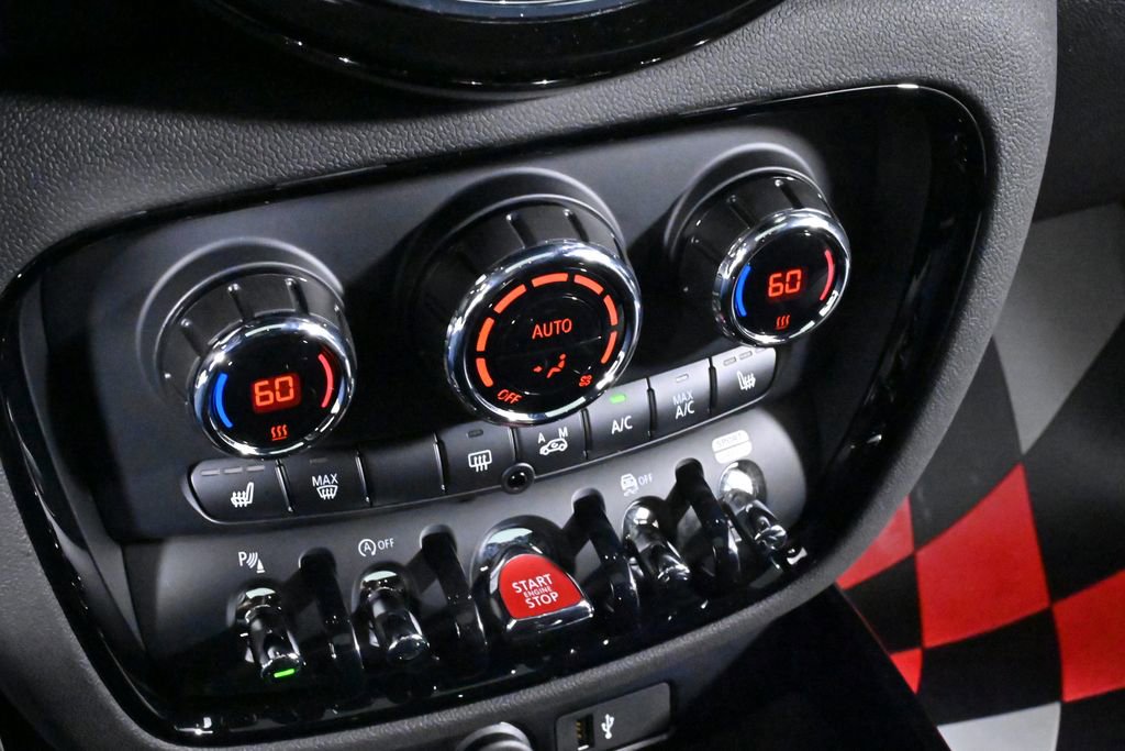 Certified 2022 MINI Cooper Clubman S w/ Driver Assistance Package image 17