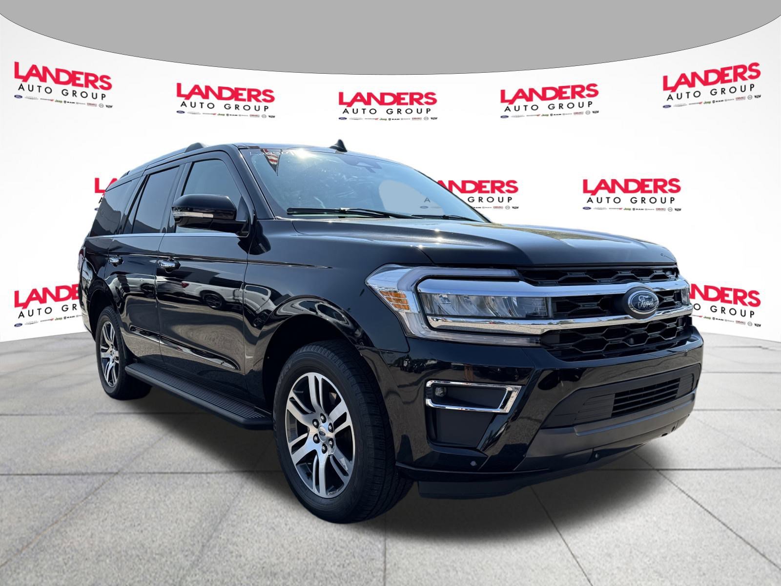Certified 2024 Ford Expedition Limited image 1
